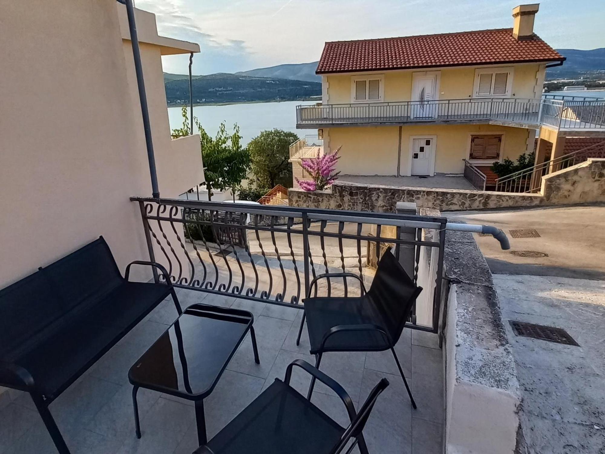Apartment Sunset トロギール 部屋 写真